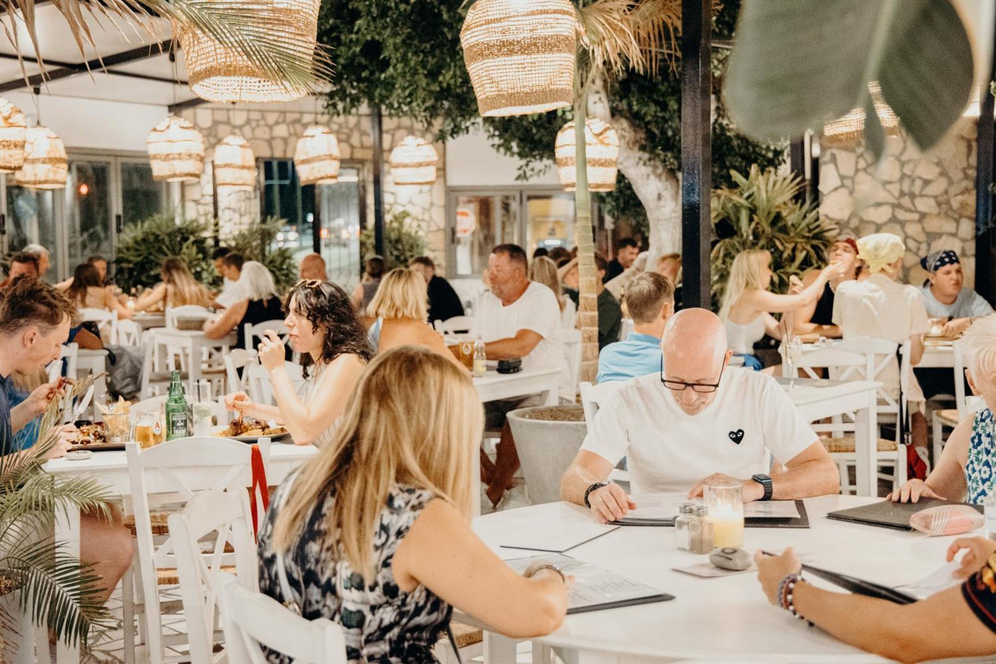 Calma Luxury Studios & Suites Faliraki Dış mekan fotoğraf
