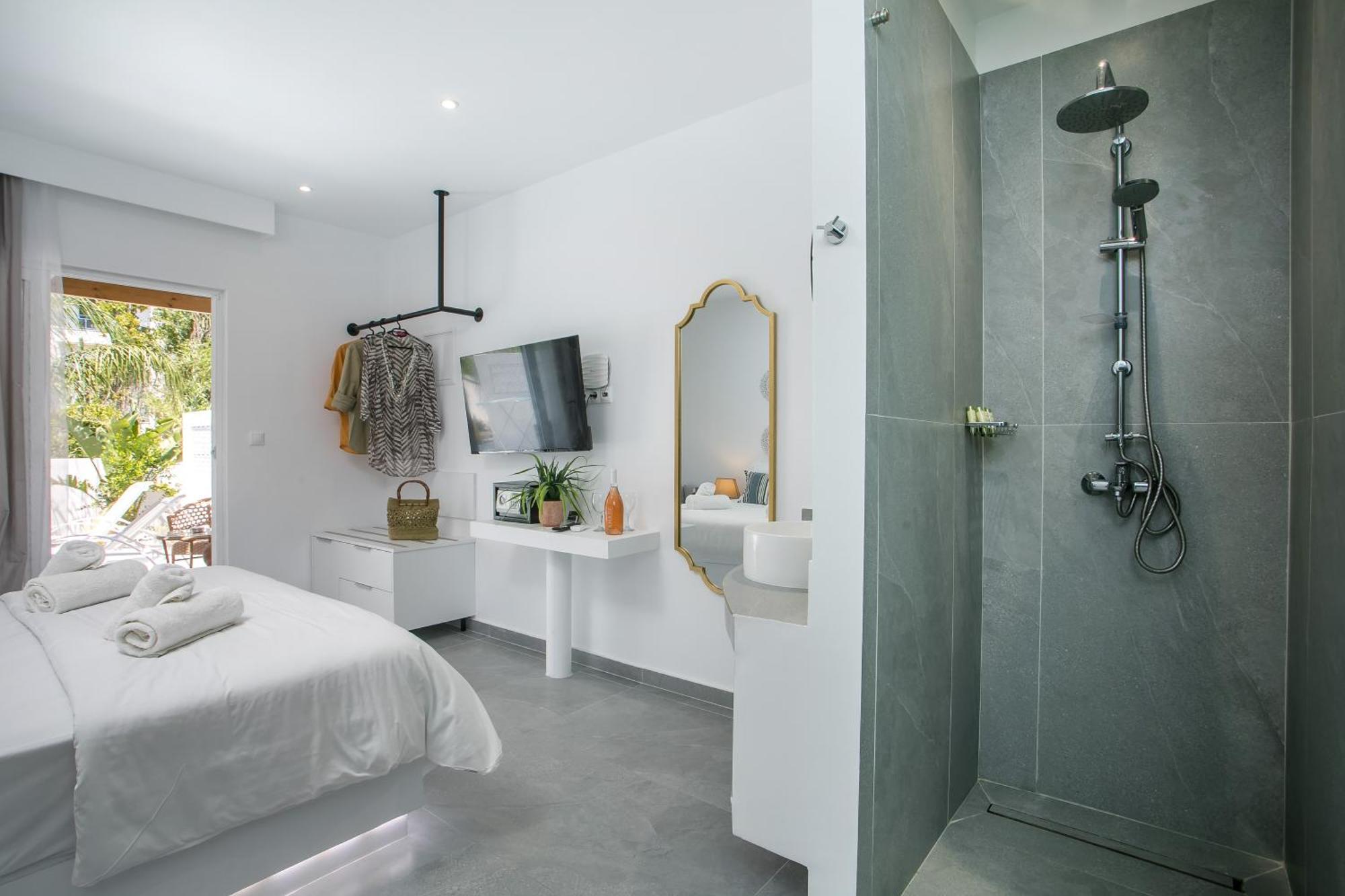 Calma Luxury Studios & Suites Faliraki Dış mekan fotoğraf