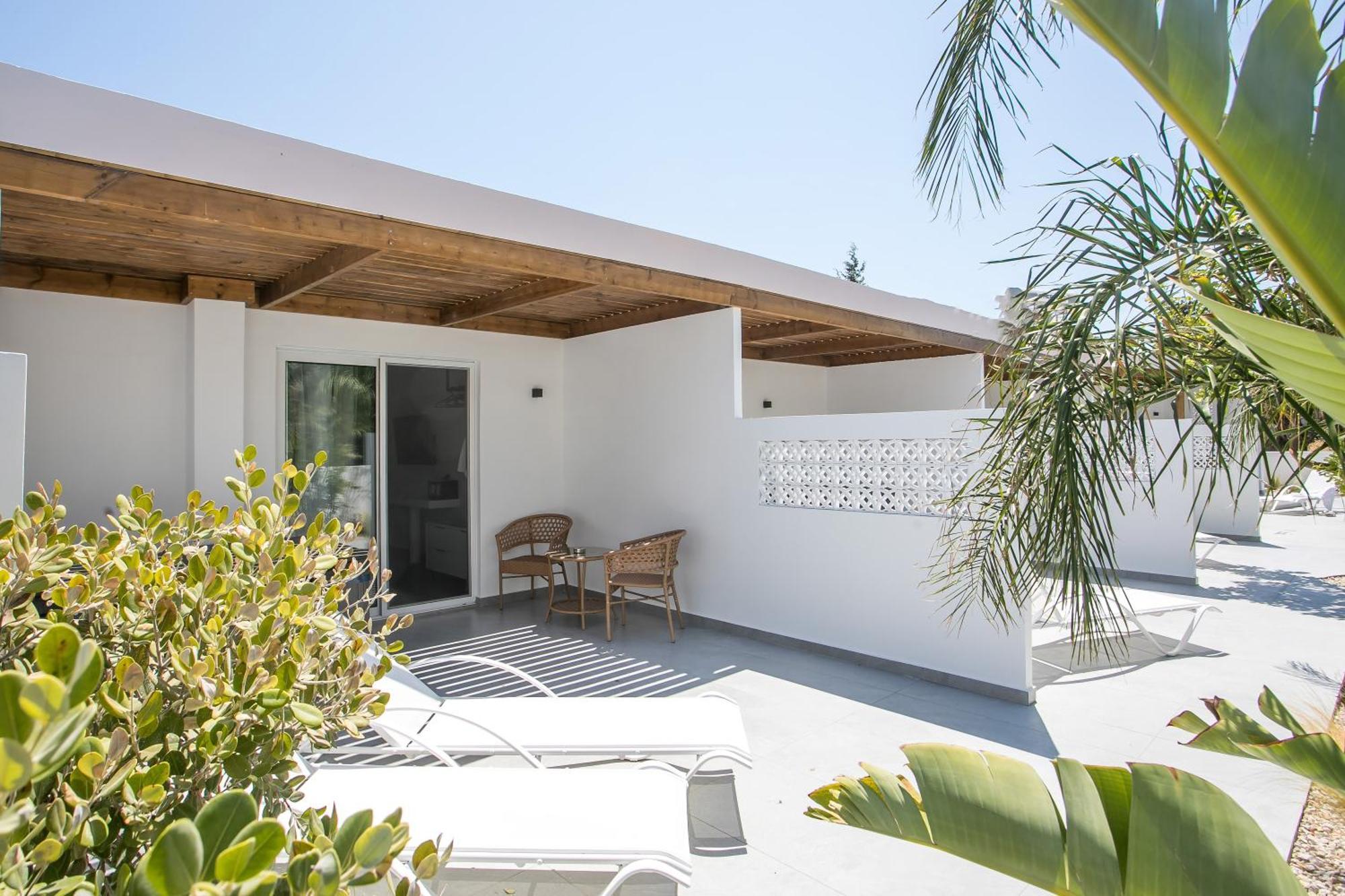 Calma Luxury Studios & Suites Faliraki Dış mekan fotoğraf