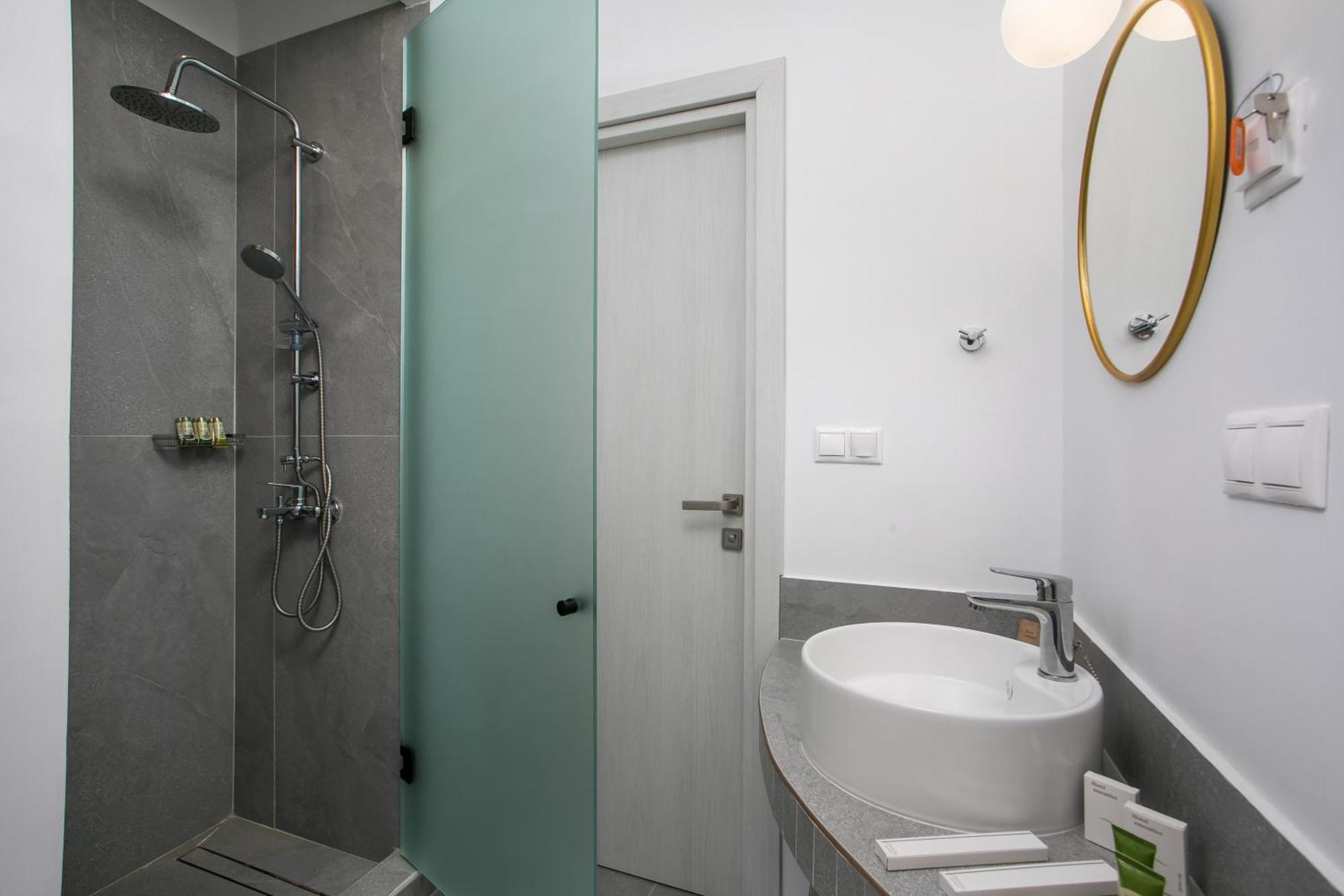 Calma Luxury Studios & Suites Faliraki Dış mekan fotoğraf